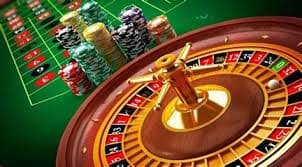lucky bet slot game interface showing game controls and reel layout on mobile